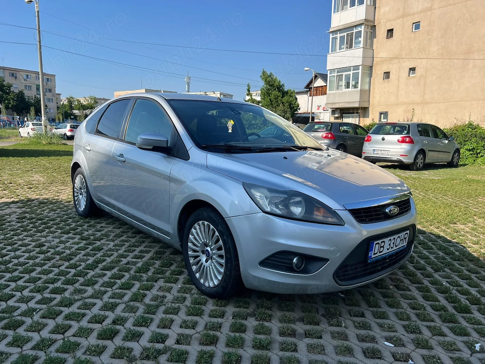 Ford Focus MK2 Facelift 2011 - 3000  negociabil