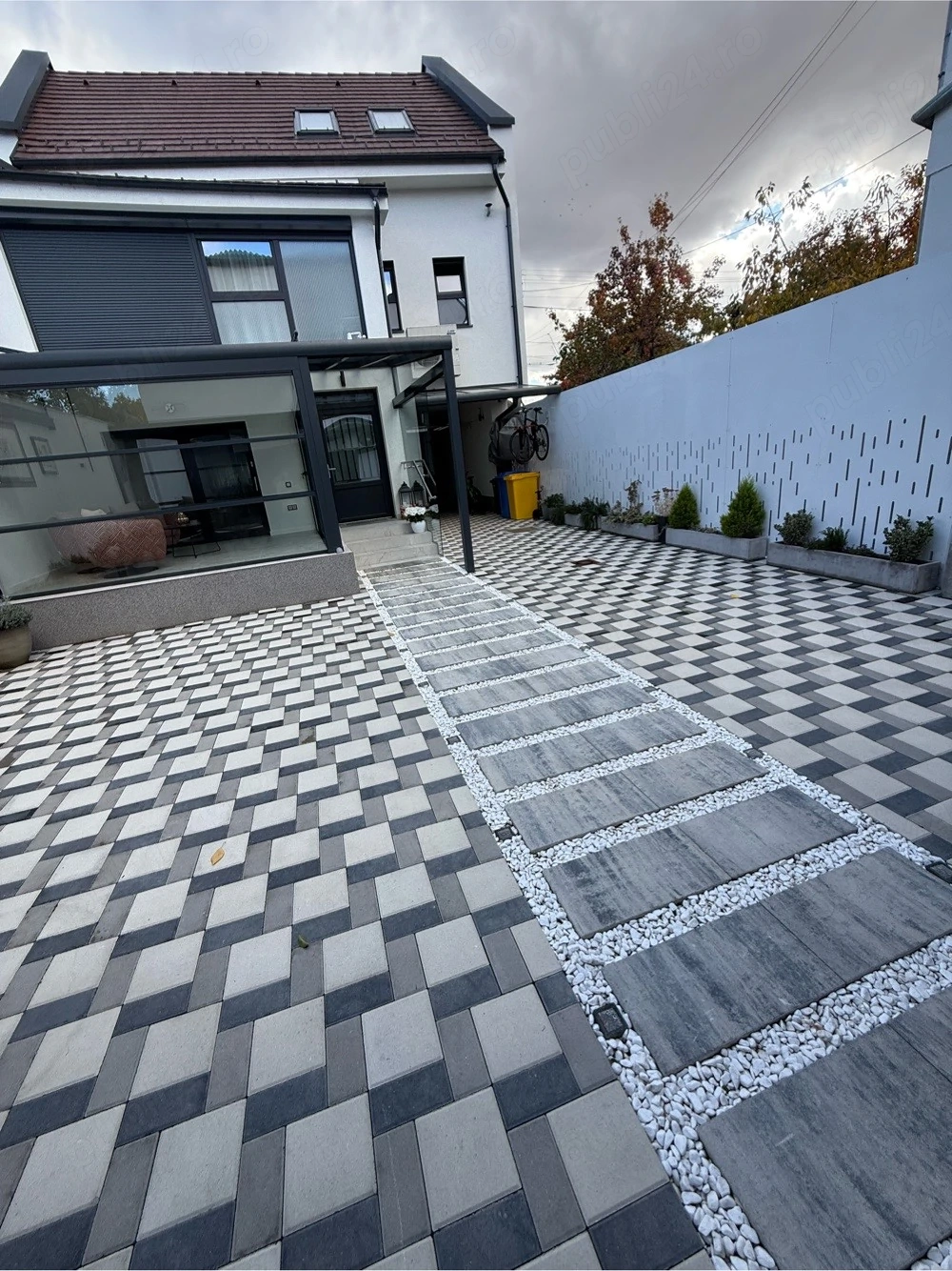 Casă deosebită ptr. ÎNCHIRIAT in SIBIU