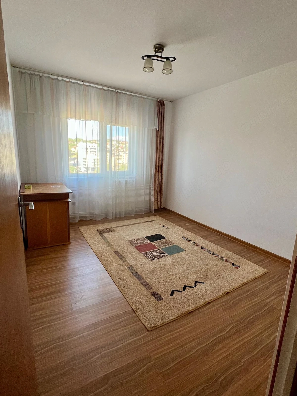 PF vand Apartament 3 camere Zalau, Bradet, str. Avram Iancu