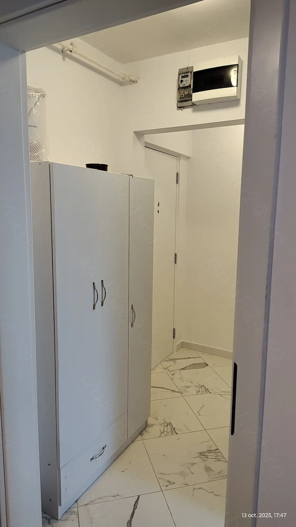 Apartament 2 camere semidecomandat 