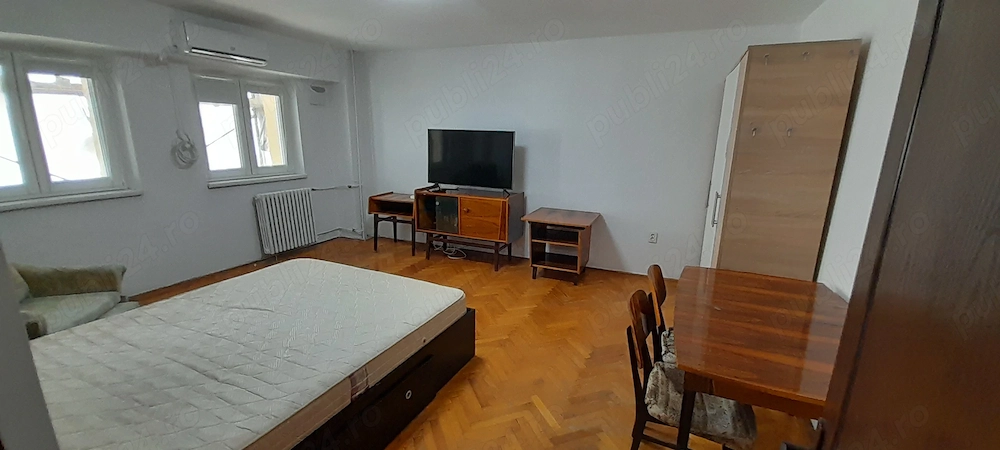 2 camere Calea Calarasilor stradal, 4 8, cf.1, decomandat, mobilat si utilat 