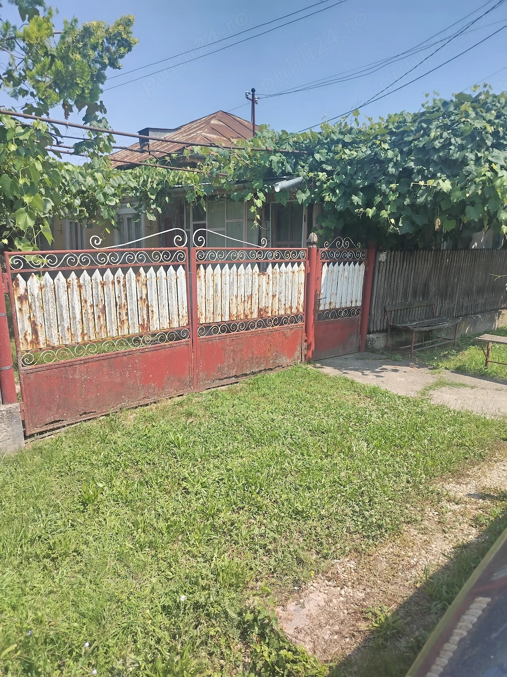 Casa de vanzare