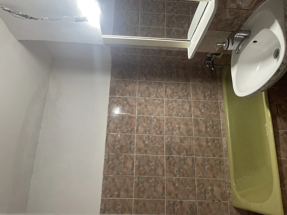 Vând apartament Mangalia