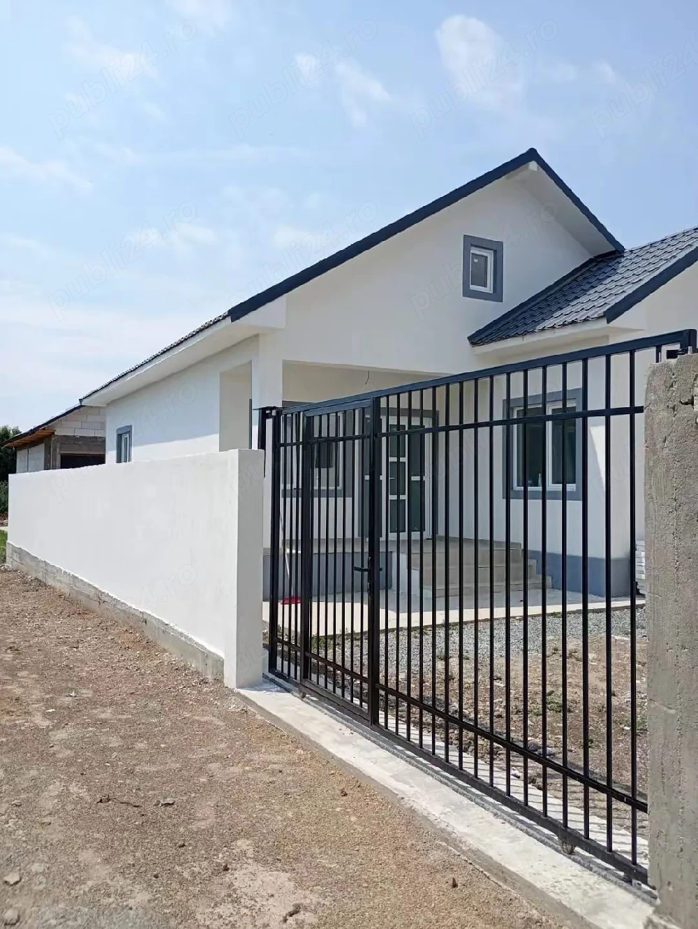casa de vanzare loc.lumina