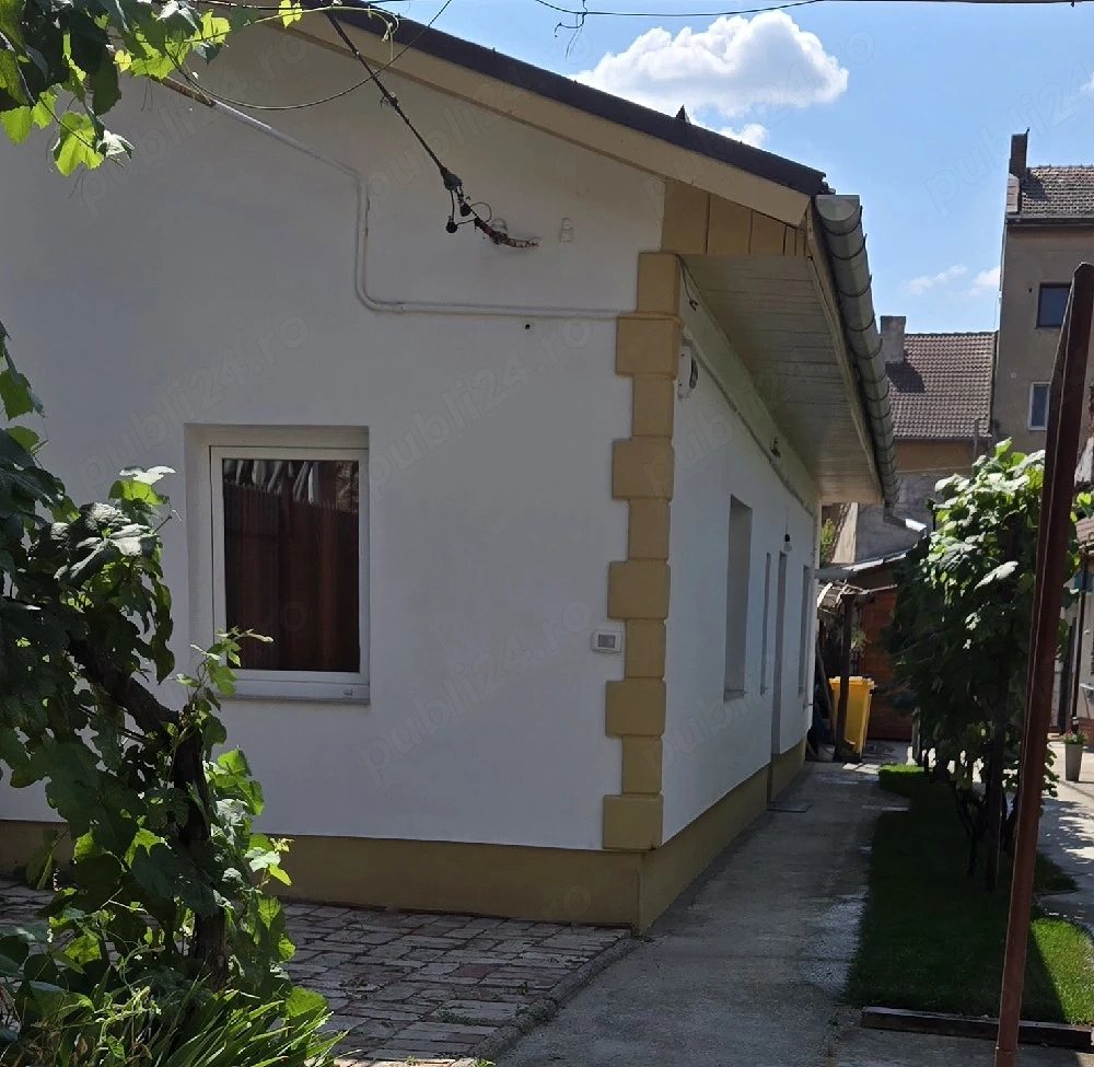Casa in centru str Mihai Eminescu