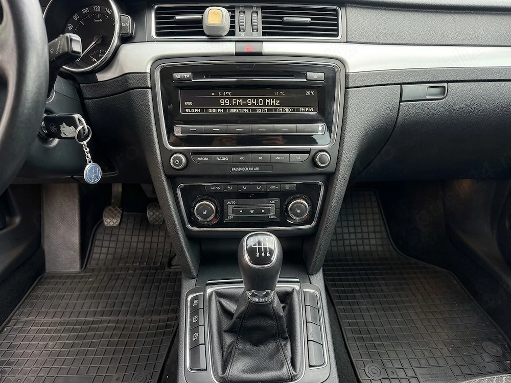 Skoda Superb II Facelift 2014 sedan, 2.0 TDI, 140 CP - Giroc, Timis