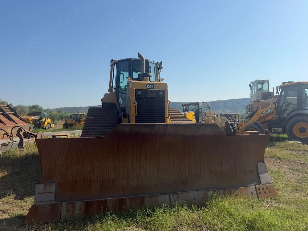 Buldozer Caterpillar CAT D6N