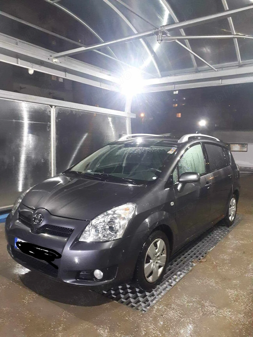 Toyota corola verso 1.8 benzina 7 locuri