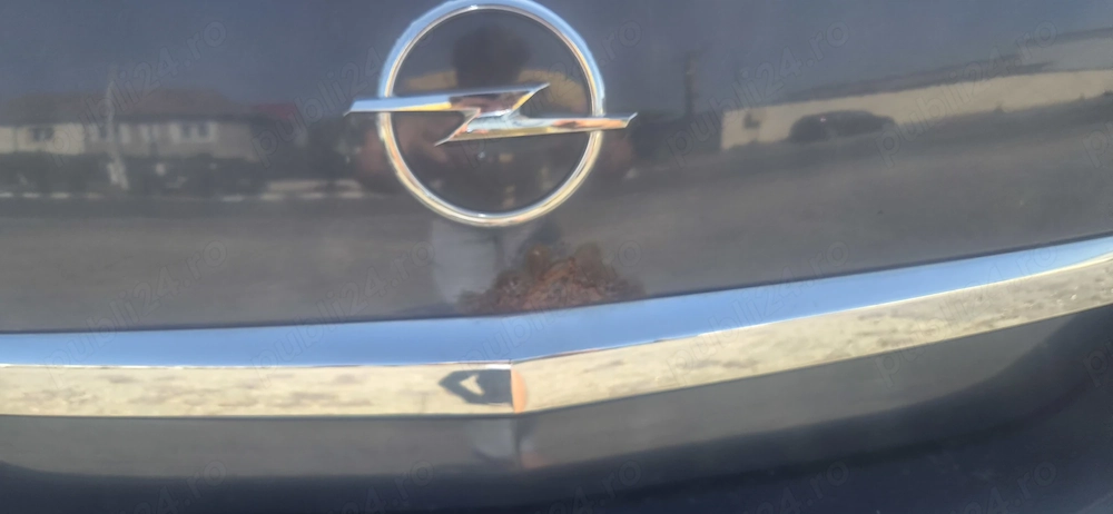 De vanzare opel astra 2008 1.6 benzina si gpl in stare buna de functionare.s