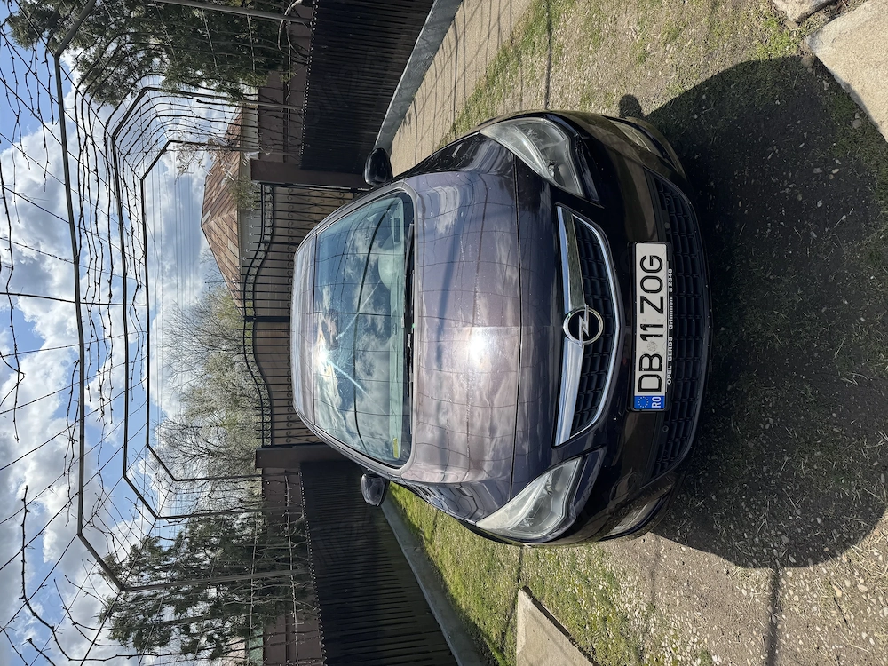 Opel Astra J 2012 1.7