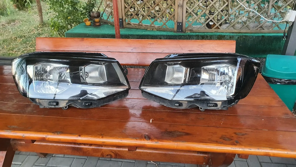 Faruri VW T6 2018 Transporter
