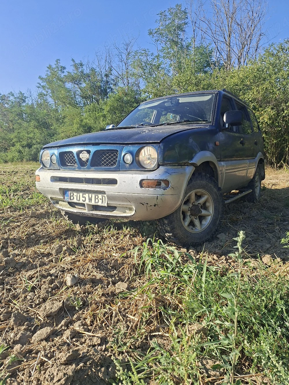Nissan Terrano 2.7 tdi 4x4 teren