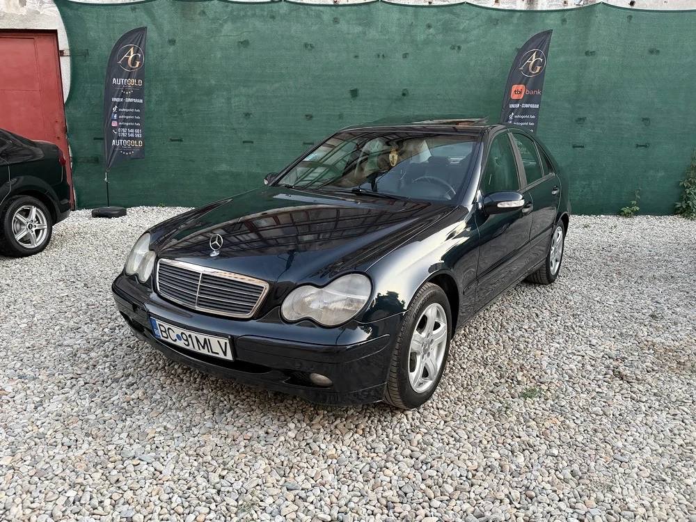 Mercedes C220 CDI W203 2002 Automat Trapă Piele Distribuție Schimbată