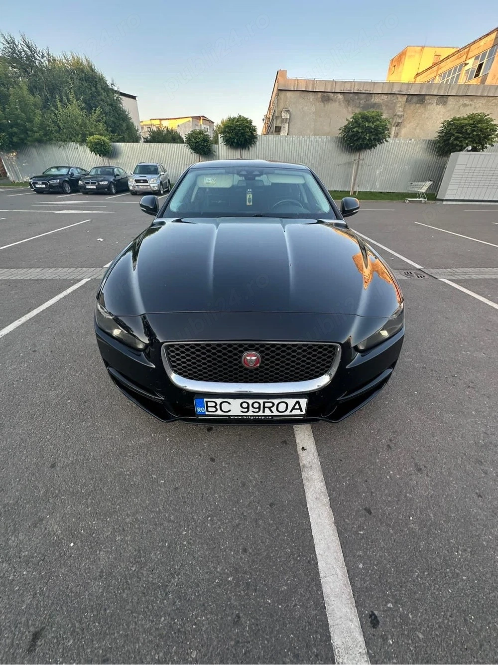 Se vinde Jaguar xe E-performance