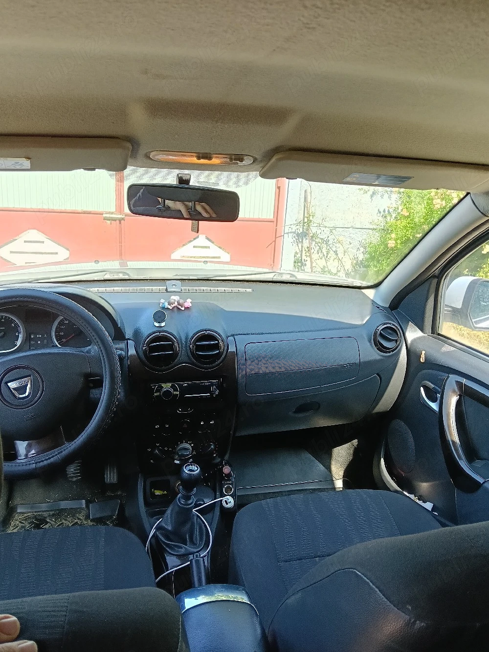 vand dacia duster