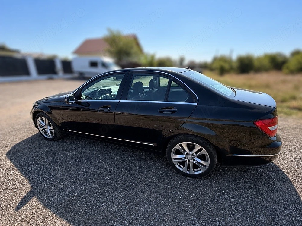 Mercedes C200