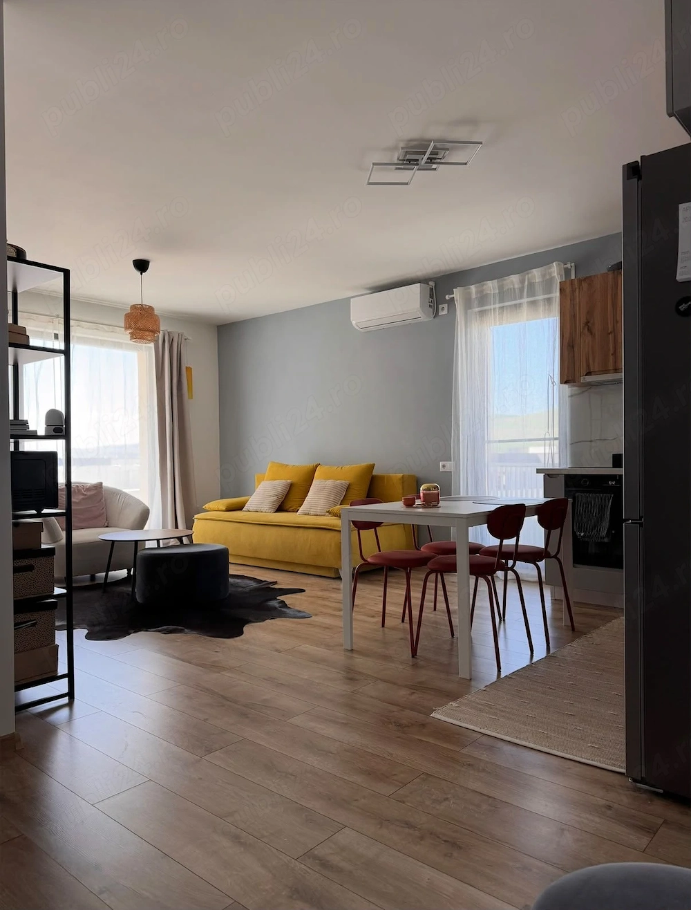 De închiriat   Apartament 3 camere | Florești, zona Eroilor (blocurile albe)