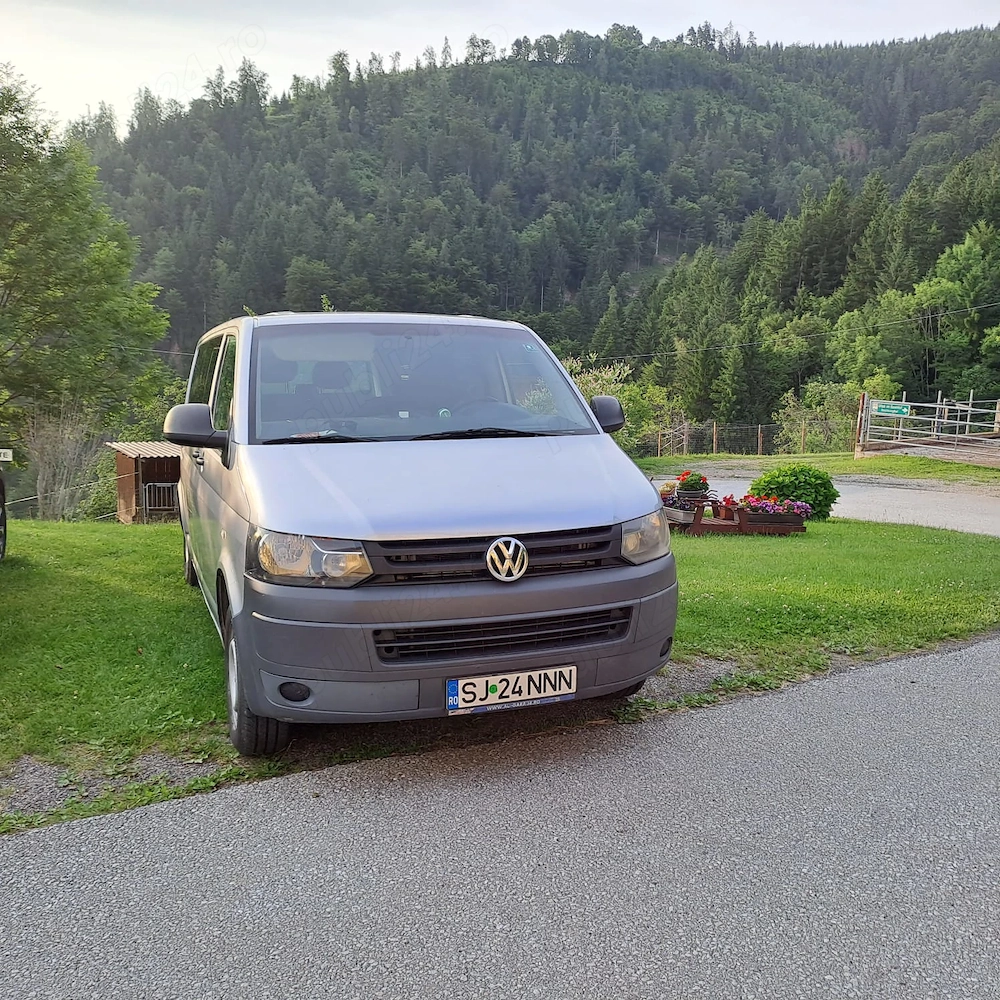 Vând VW Caravelle T5,an:2011, 8+1 locuri , model lung