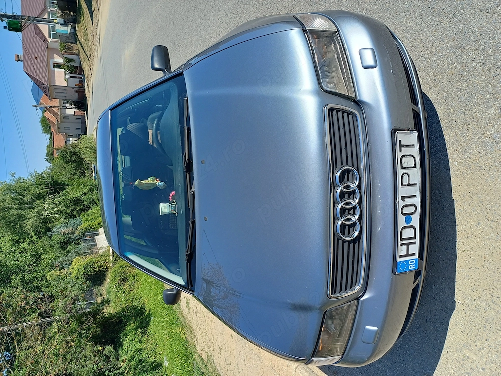 Vand Audi A4 foarte bine intretinut