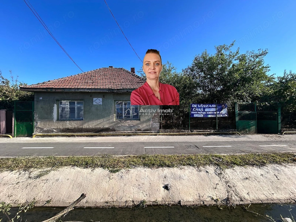 Bocsa Romana, 2 Corpuri de cladire cu Teren si garaj, la Strada Principala