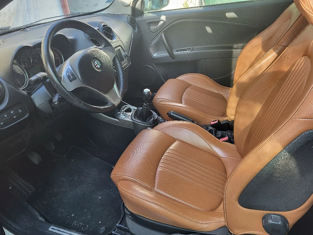 Vând Alfa Romeo Mito 