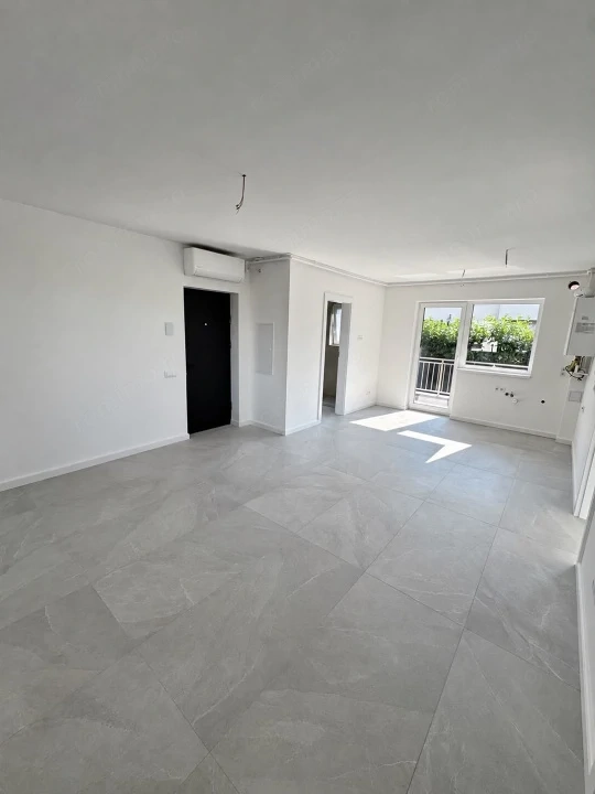 Apartament 3 camere, 48.10 mp, zona Independentei 