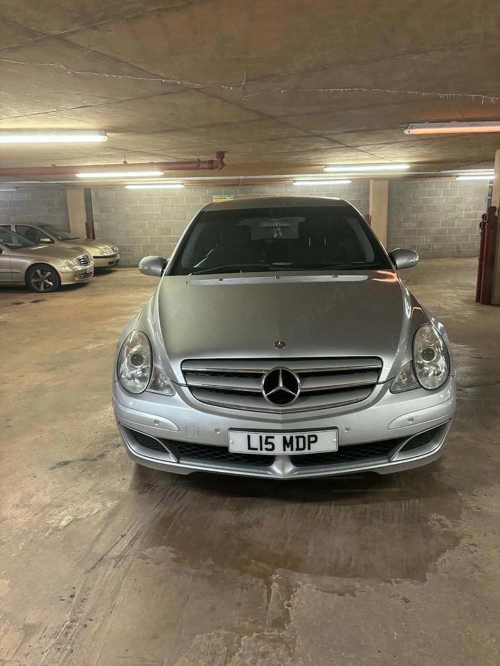Vand   schimb   MERCEDES-BENZ R 320 CDI L 4MATIC   7G-TRONIC   volan dreapta - pret negociabil