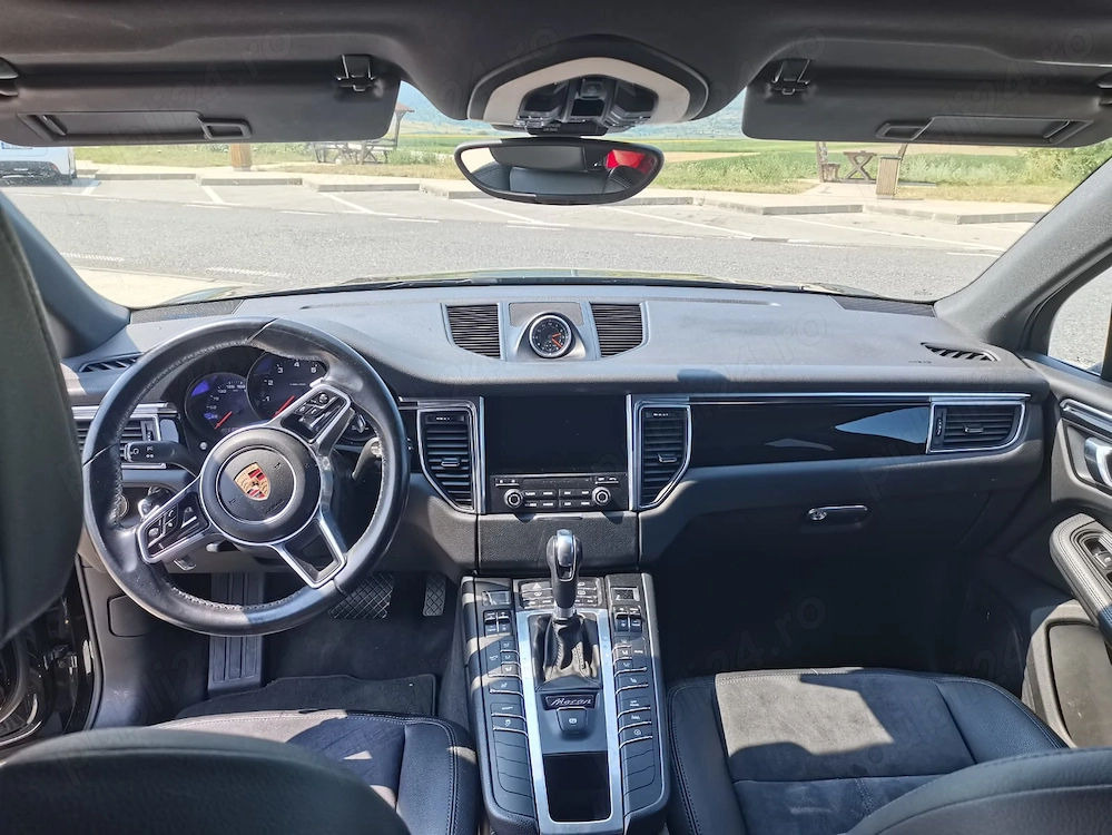 Vând Porsche Macan 2017 