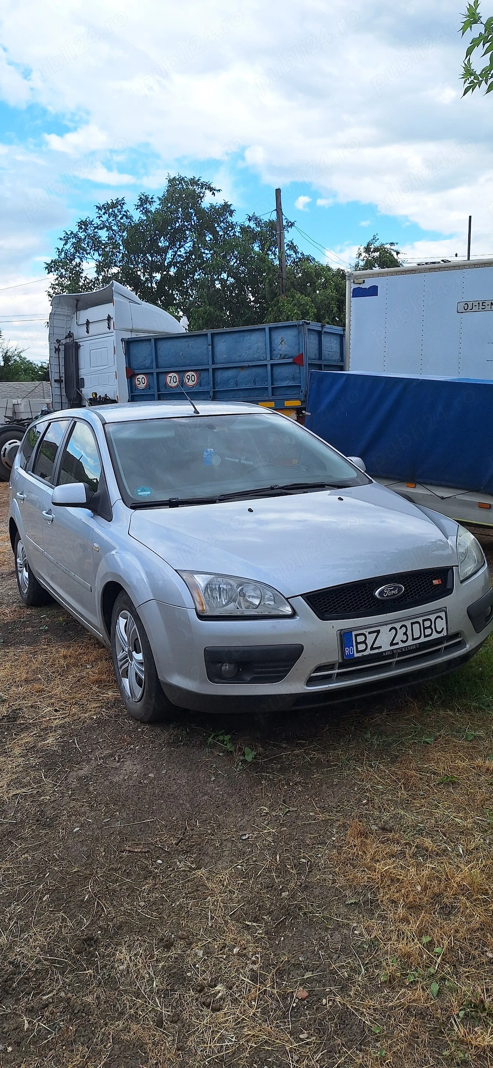 Vând mașină ford focus 1,6 diesel