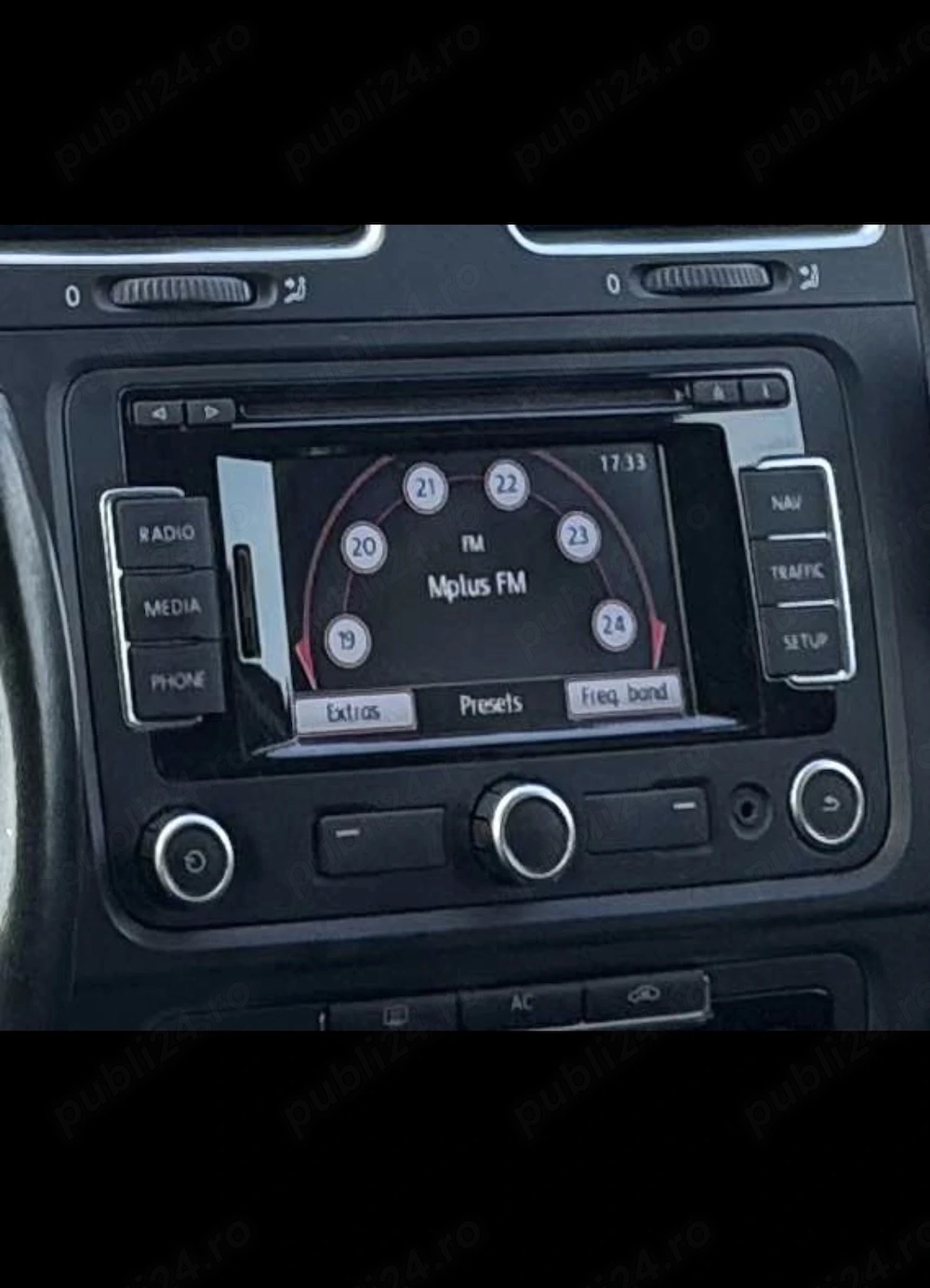 Navigație originală VW RNS 310 Blaupunkt 3C0 035 270 – Funcțională