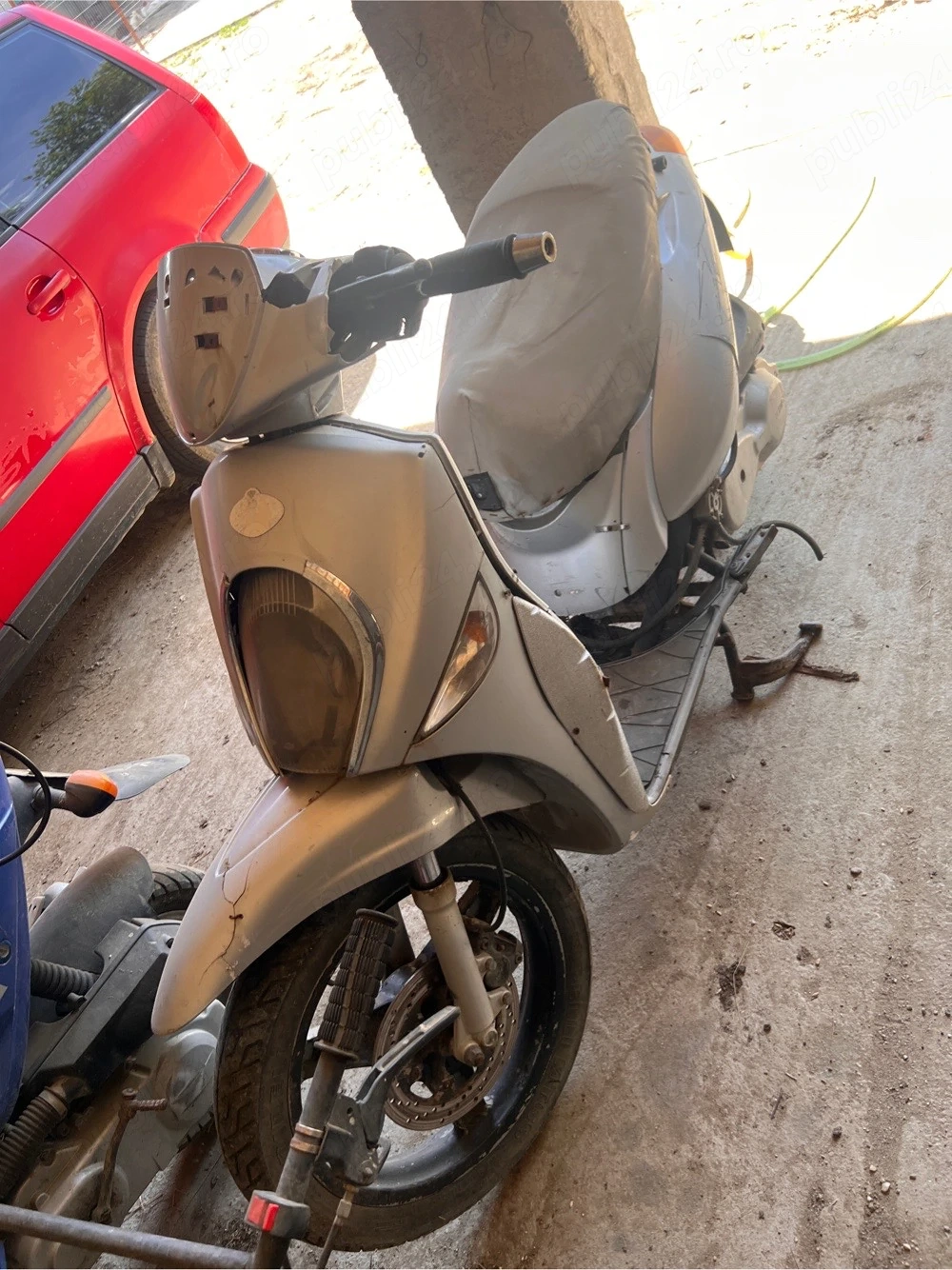 vand scuter malaguti 125 fara acte 