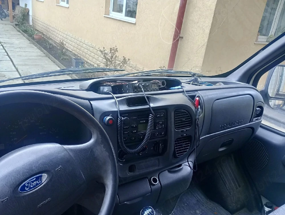camioneta ford tranzit