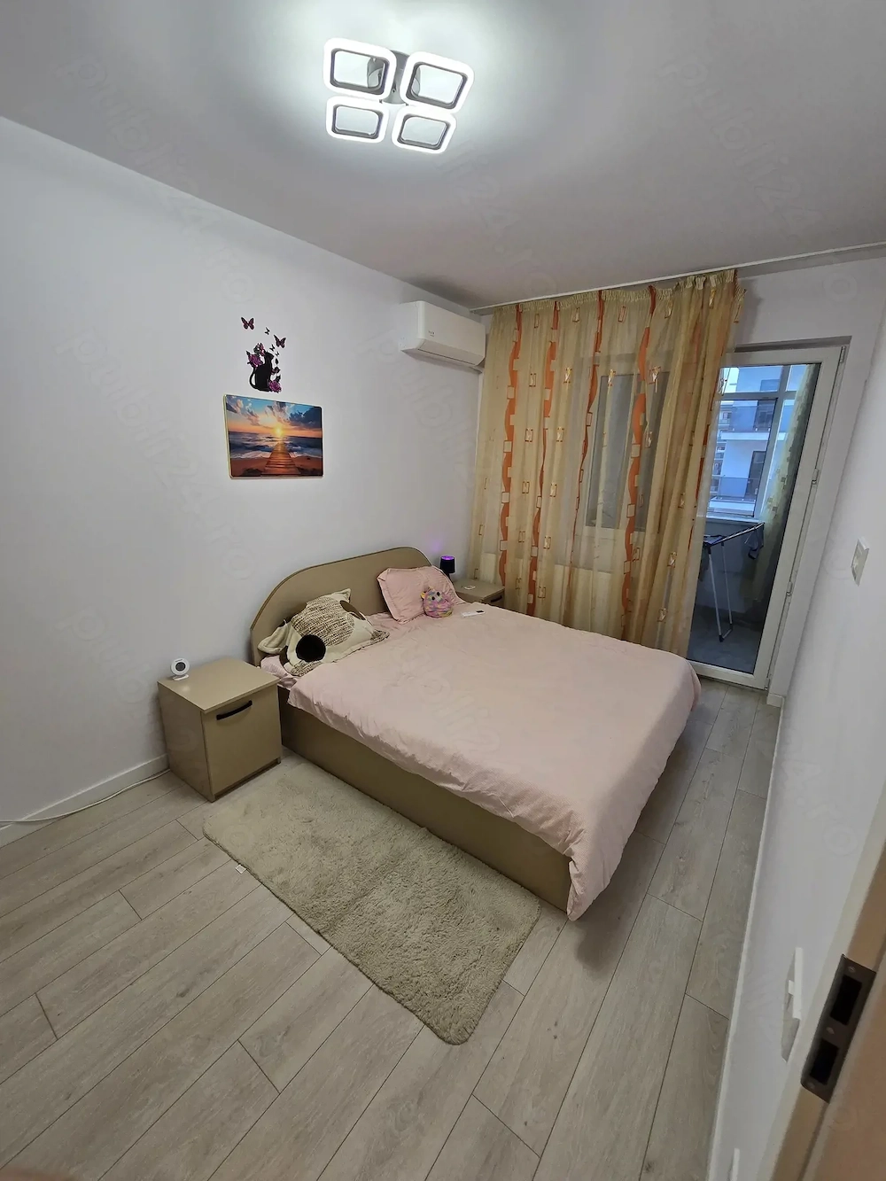 Închiriez apartament 2 camere tip studio, cu loc de parcare inclus, bloc nou, metrou berceni