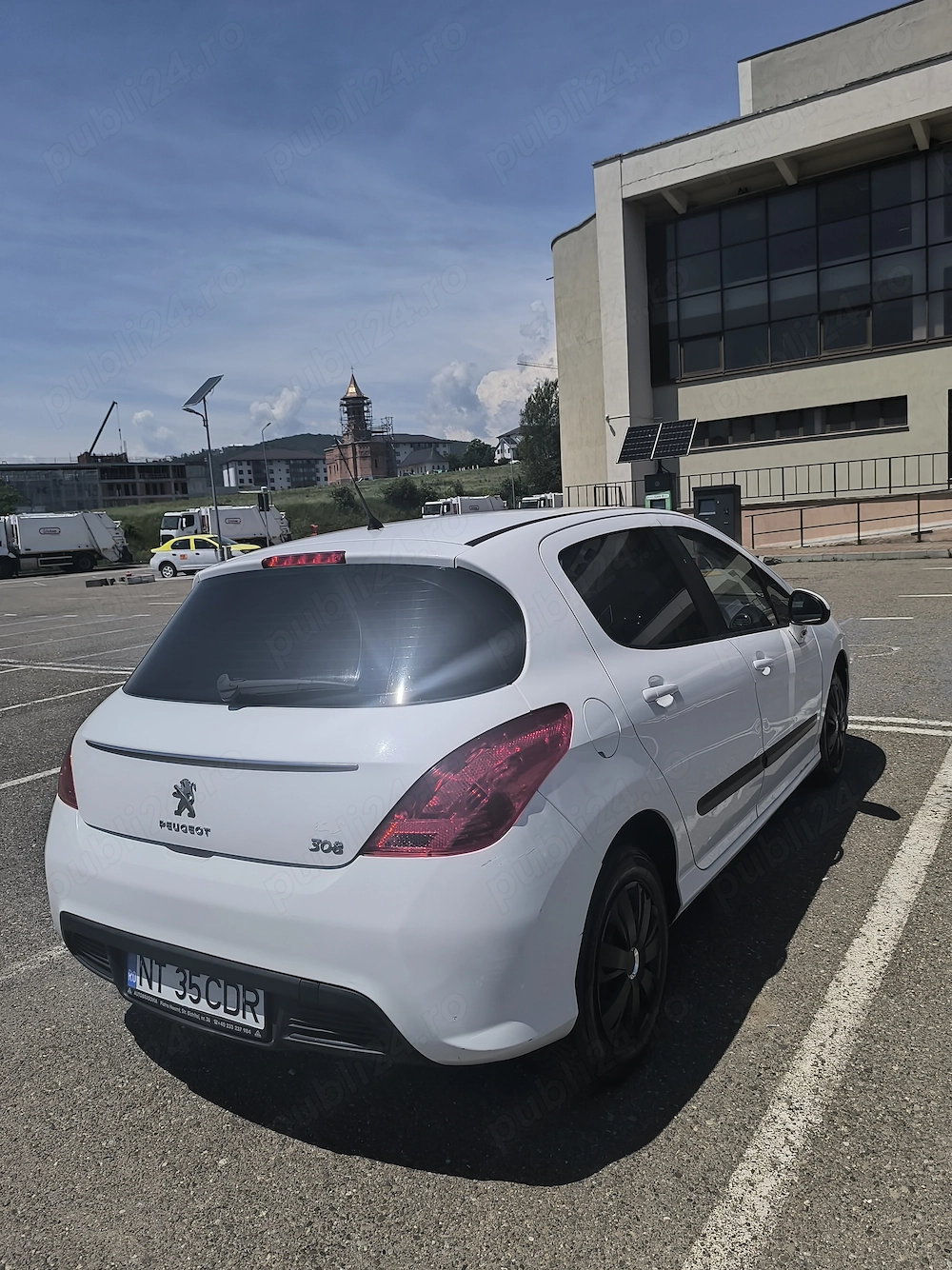Peugeot 308 Facelift 1.6 HDi 92 CP - 2012 - Euro 5 - Preț foarte bun – 2.700 Euro negociabil