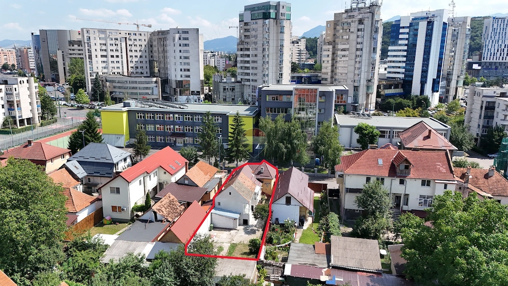 Casă în Centrul Civic | Meșotă | 319 mp teren | D+P+Pod | 169 mp utili