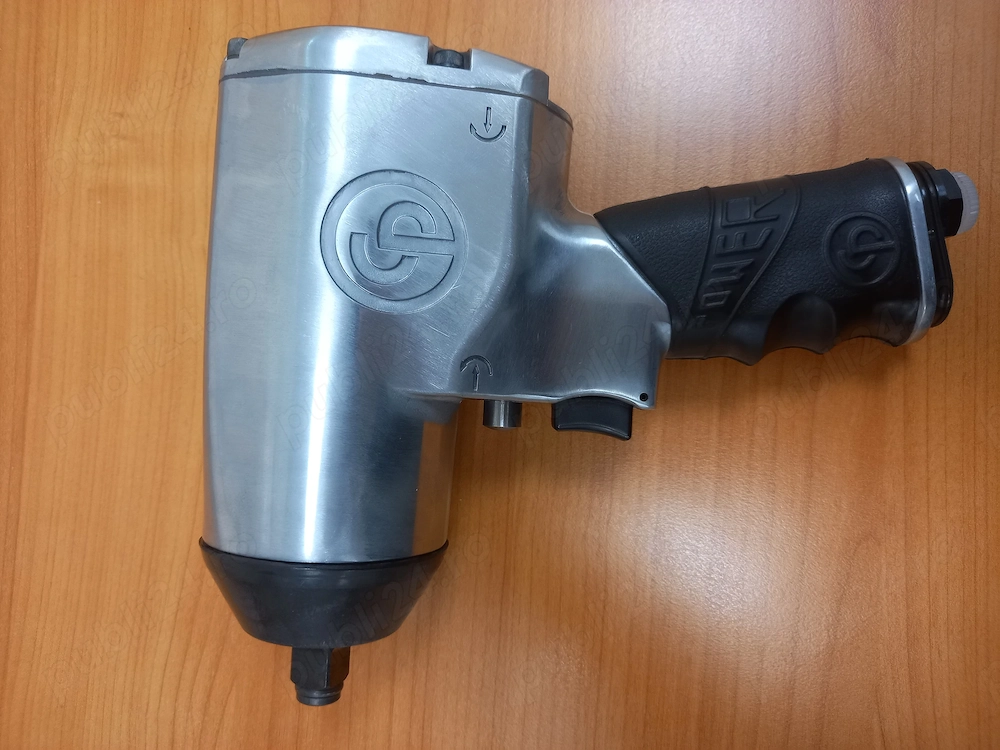 Pistol impact pneumatic