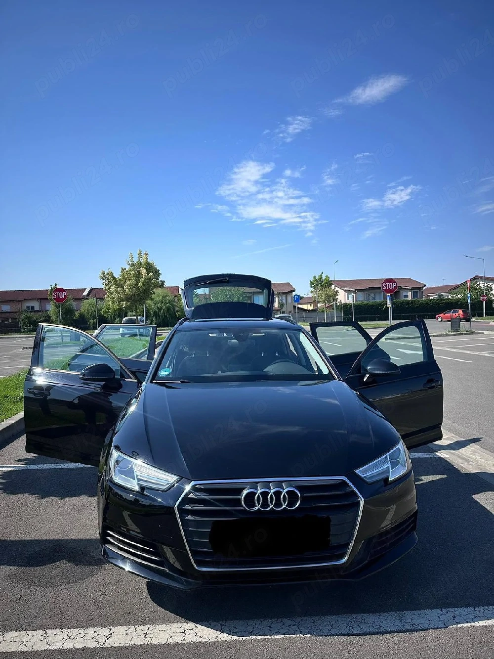 vând Audi a4 