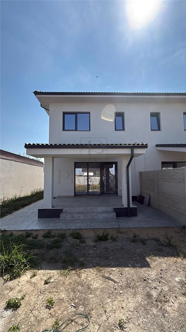 MOSNITA-DUPLEX FINALIZAT - DESING MODERN