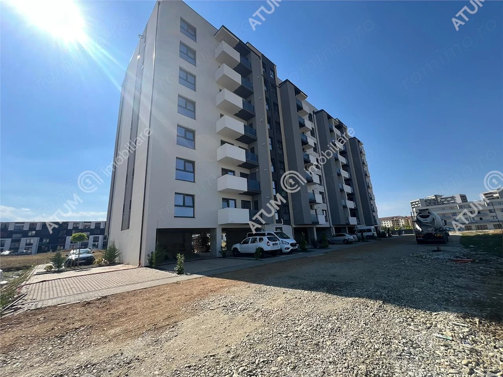 Apartament 2 camere balcon parcare si camara zona Doamna Stanca