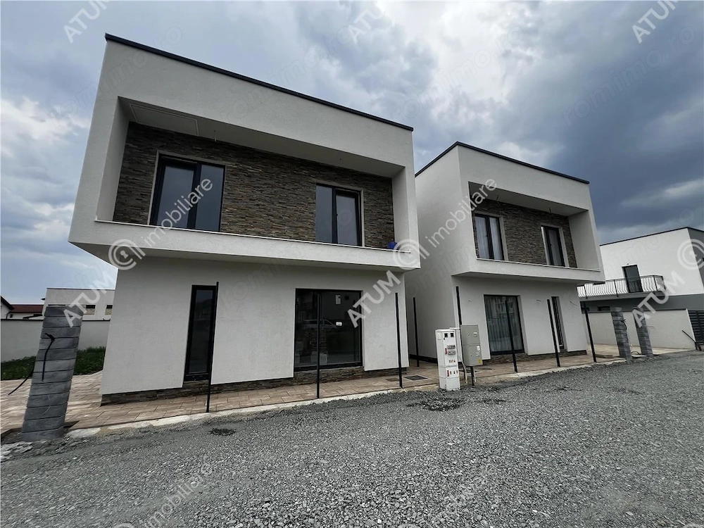 Casa intabulata de 4 camere cu 2 bai si teren de 200 mp in Selimbar