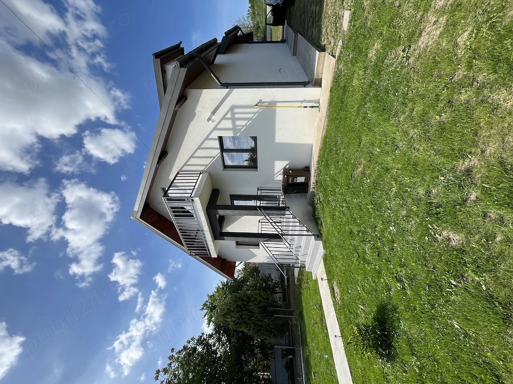 Casa 4 camere 2 bai 500mp teren Holboca