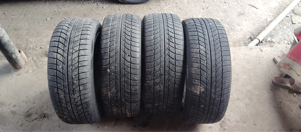 vand cauciucuri de iarna 245/45 r19 