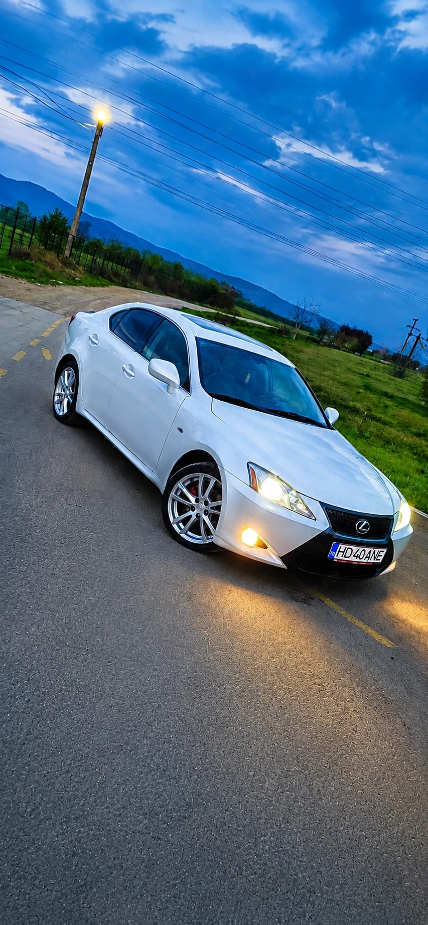 Lexus IS220D varianta Luxury Line