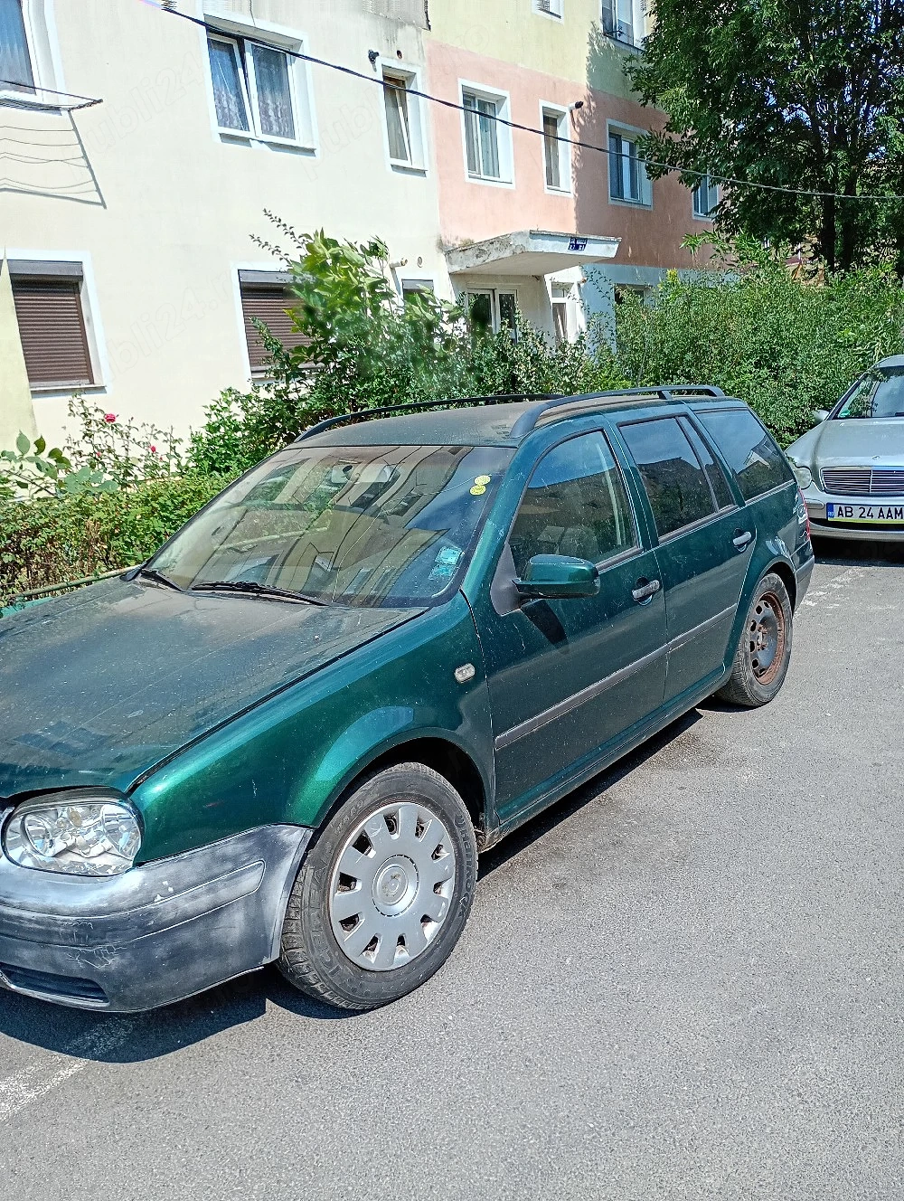 Vând Volkswagen passat pt piese