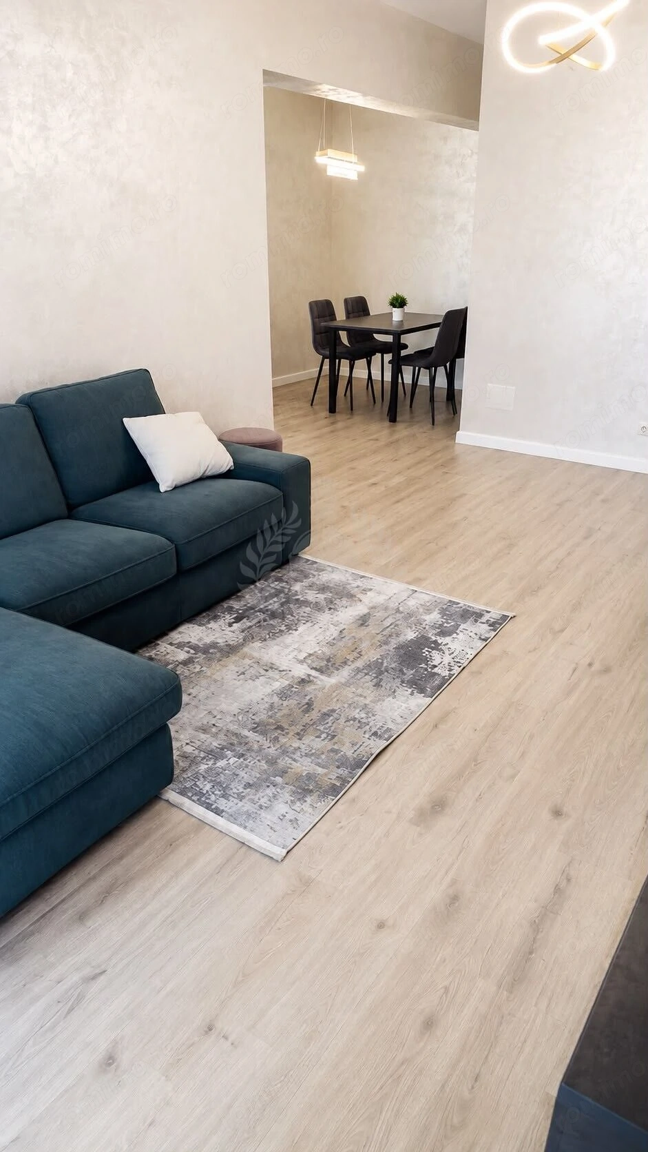 Apartament nou de închiriat – Mrs Grădinile