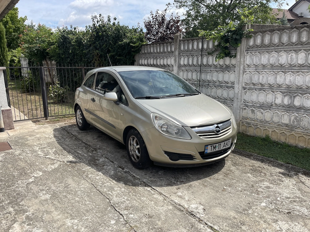 Vând Opel Corsa , 2007, 2 uși, stare foarte bună , preț bun!