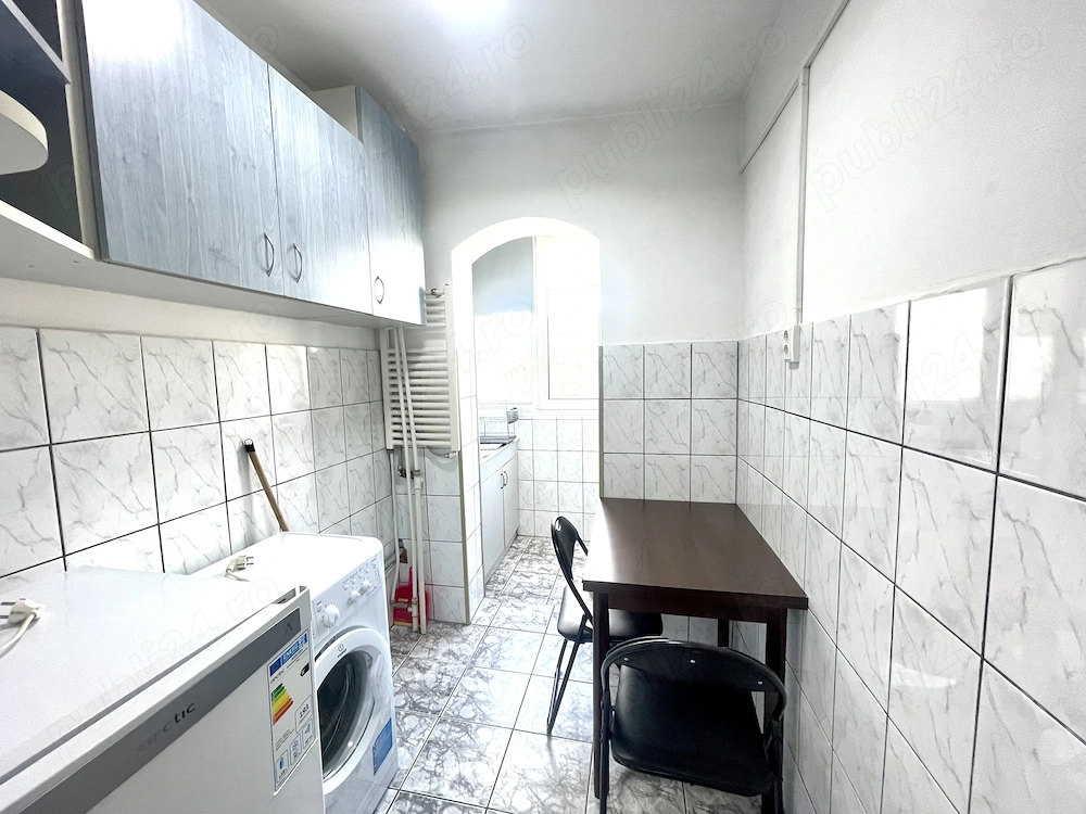 Ap. 1 camere , decomandat etaj 2 din 4 - Complex Studentesc