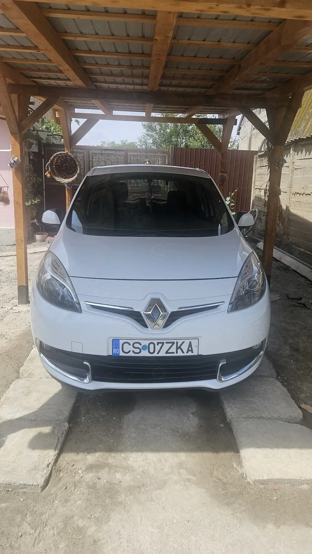 Vând Renault Megane Scenic