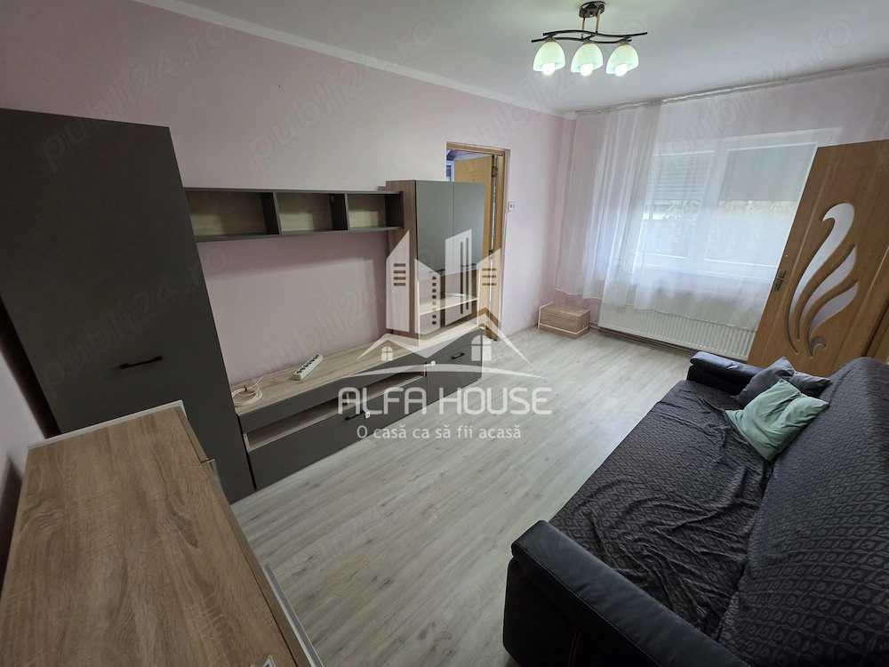 Inchiriez 2 camere confort 3 Zona Intim Govandari 