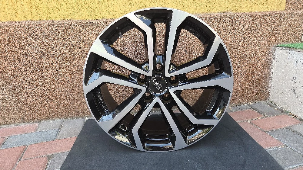 Jante aliaj Dezen Ford pe 17"